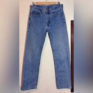 ❤️SOLD❤️ Levi’s 505 Blue Light Medium Wash 100% Cotton Jeans Size 31 X 34